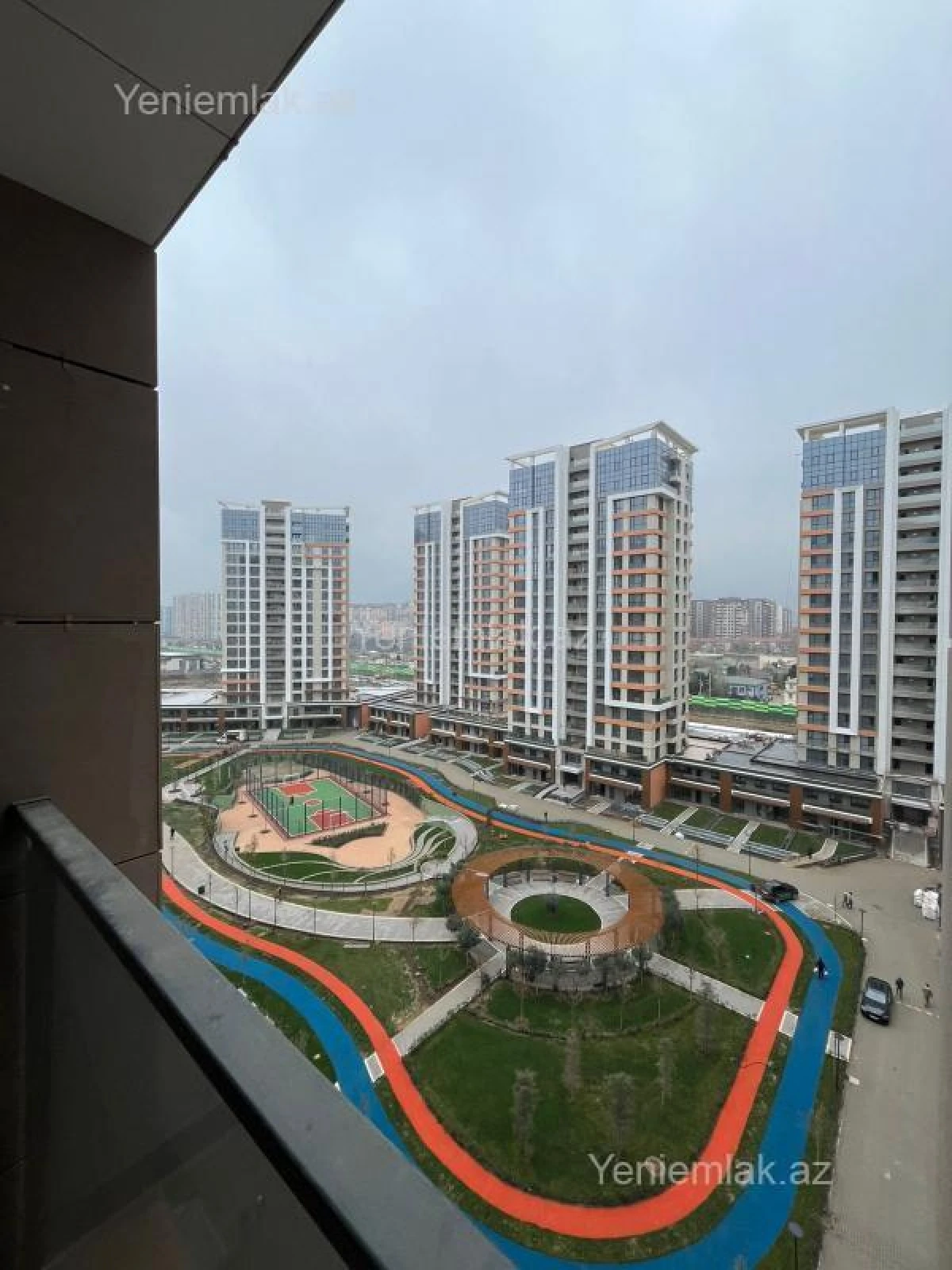 Satılır 3 otaqlı yeni tikili 70 m²