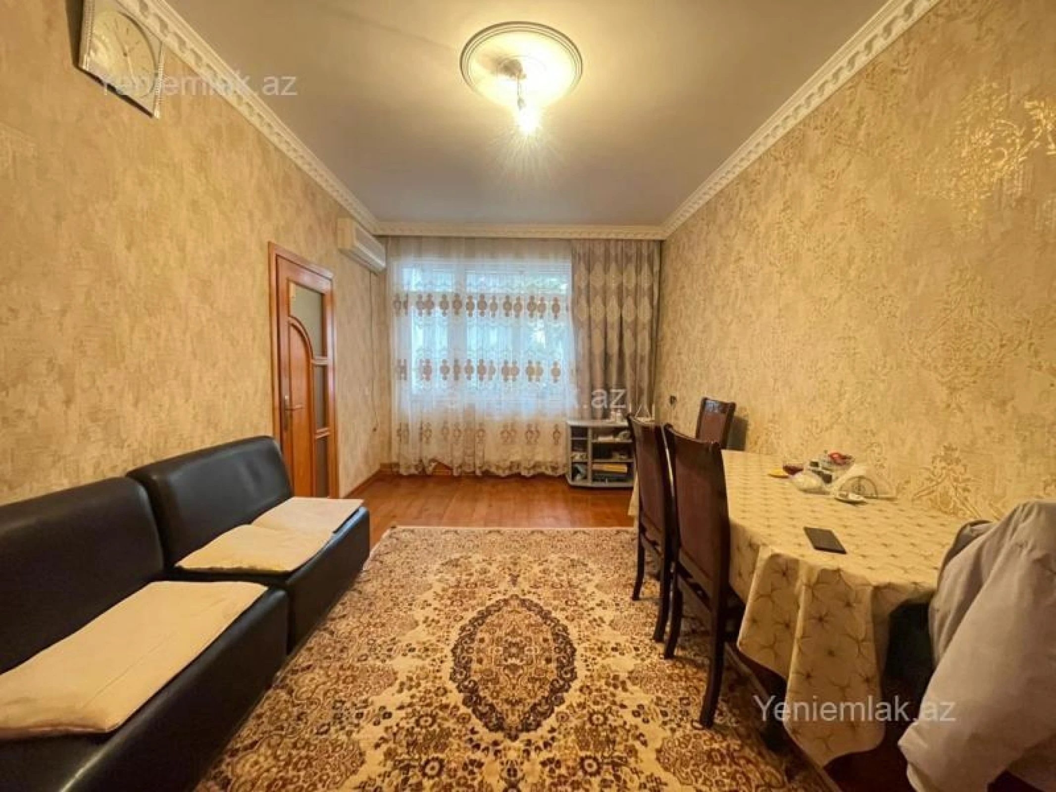 Satılır 4 otaqlı köhnə tikili 70 m²