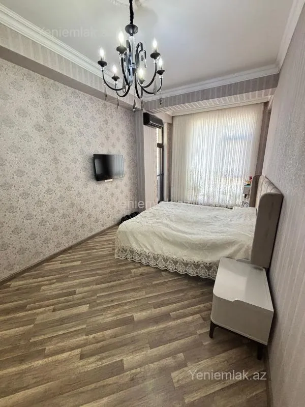 Satılır 3 otaqlı yeni tikili 92 m²