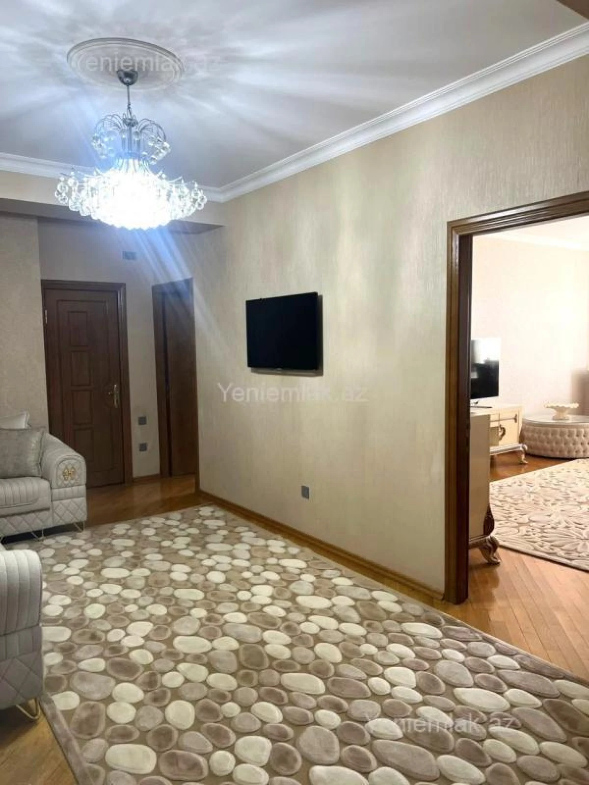 Satılır 2 otaqlı yeni tikili 110 m²