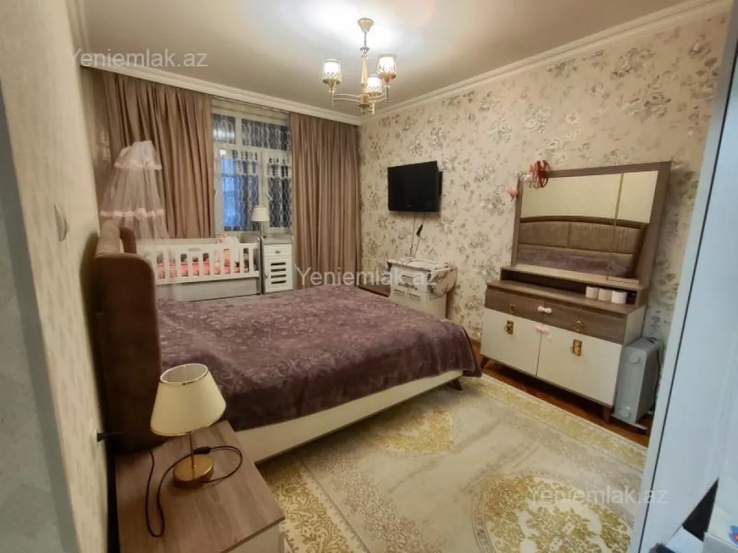 Satılır 4 otaqlı yeni tikili 105 m²