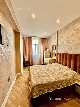 Satılır 3 otaqlı yeni tikili 120 m²