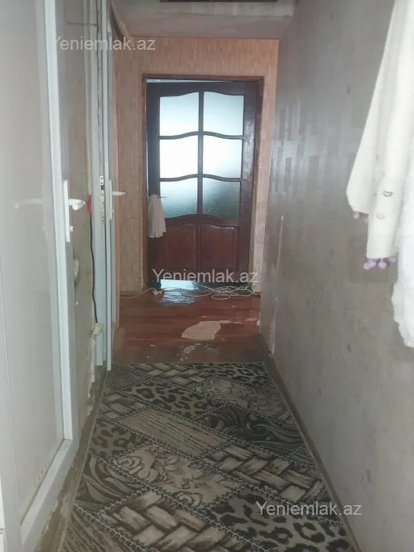 Satılır 3 otaqlı köhnə tikili 65 m²