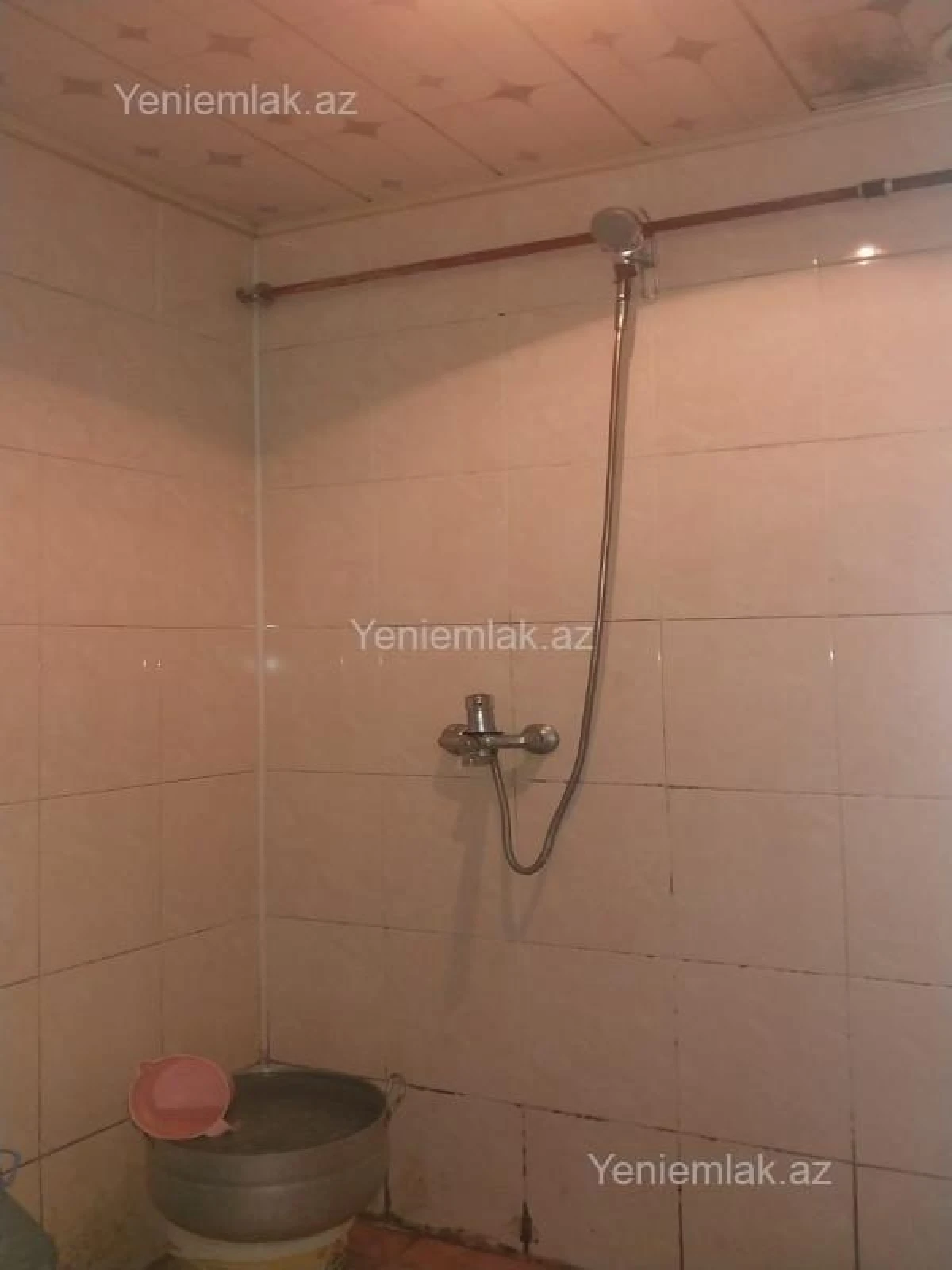 Satılır 3 otaqlı köhnə tikili 65 m²