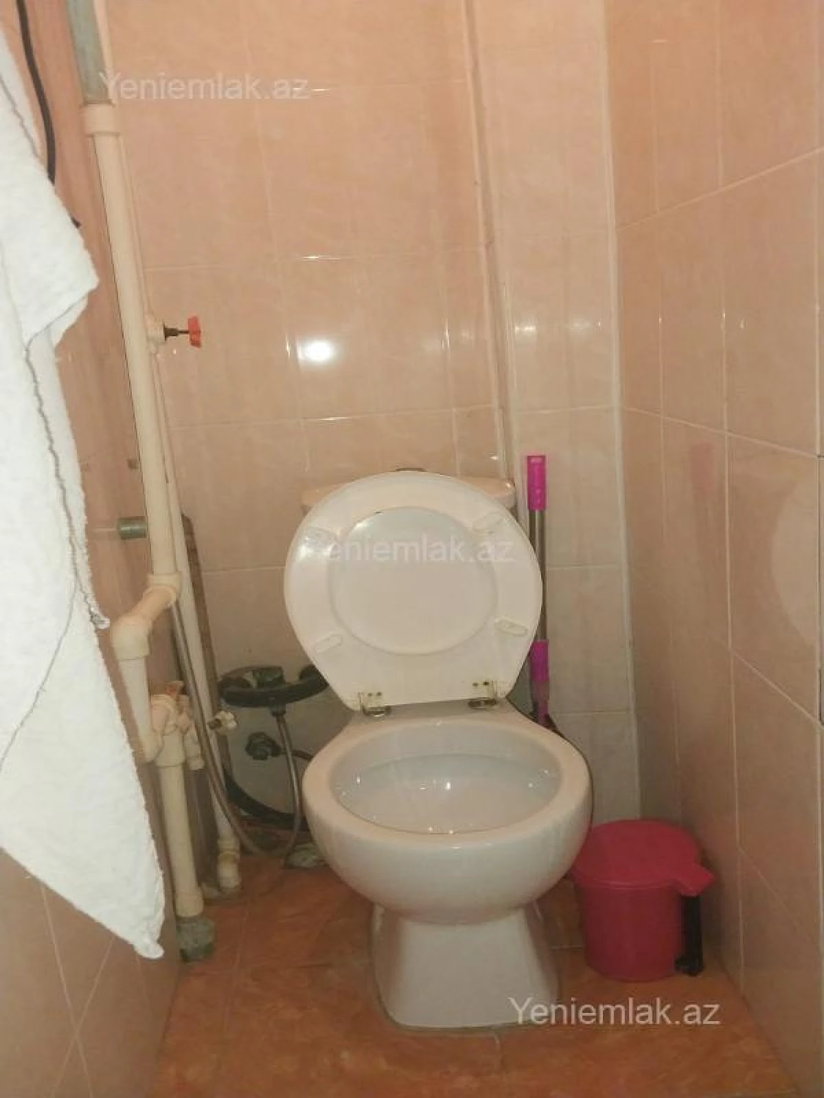 Satılır 3 otaqlı köhnə tikili 65 m²