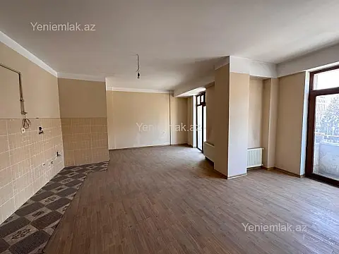 Satılır 6 otaqlı yeni tikili 270 m²