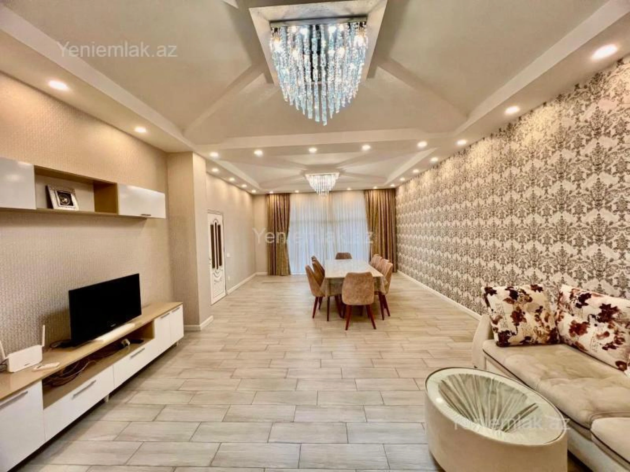 Satılır 5 otaqlı həyət evi 218 m²