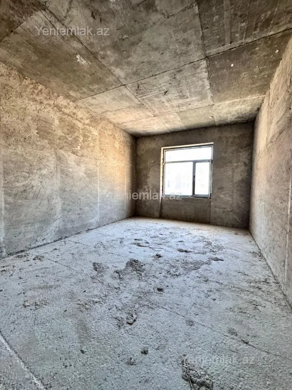 Satılır 5 otaqlı yeni tikili 212 m²