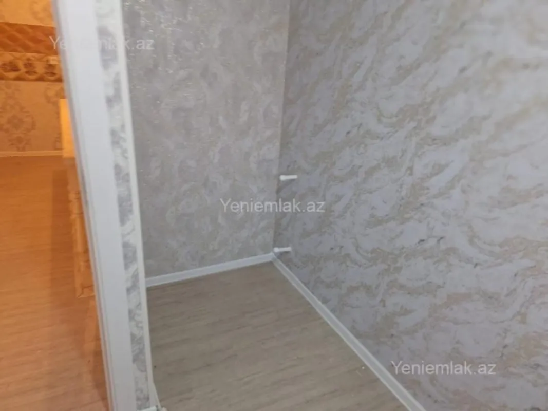 Satılır 4 otaqlı həyət evi 60 m²