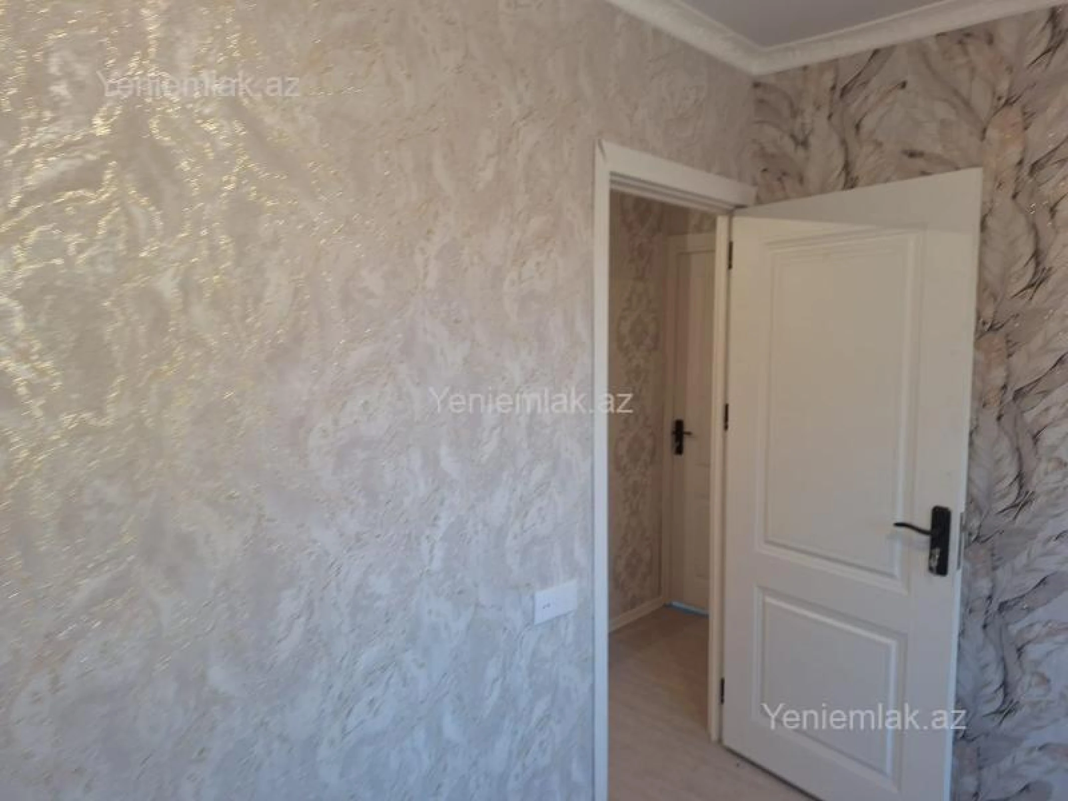 Satılır 4 otaqlı həyət evi 60 m²