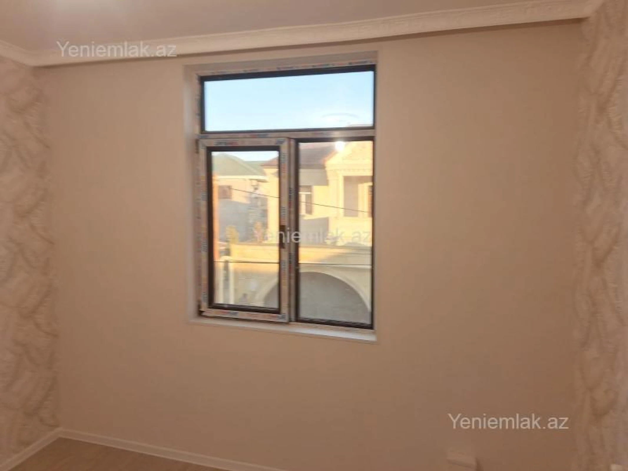 Satılır 4 otaqlı həyət evi 60 m²