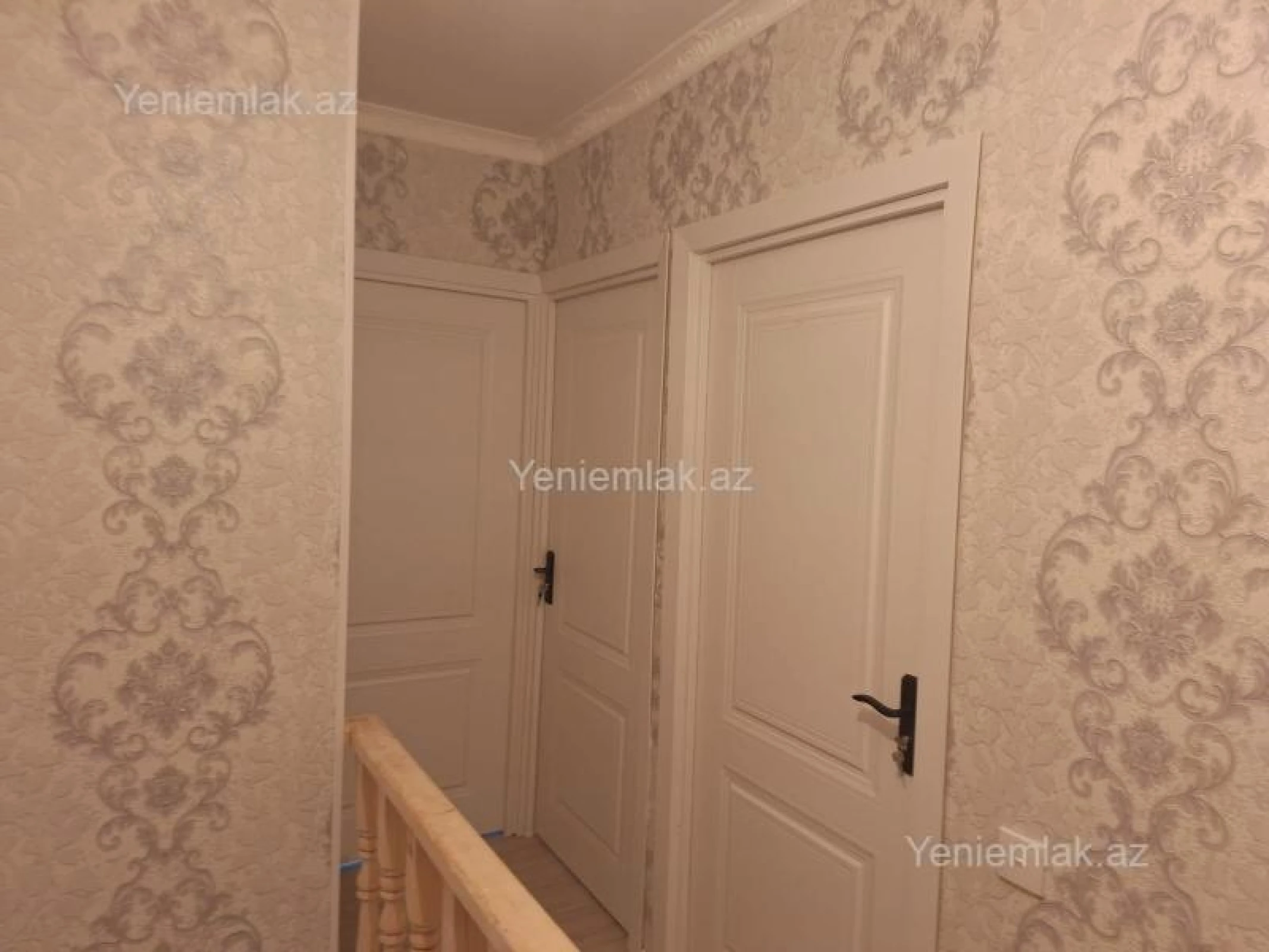 Satılır 4 otaqlı həyət evi 60 m²