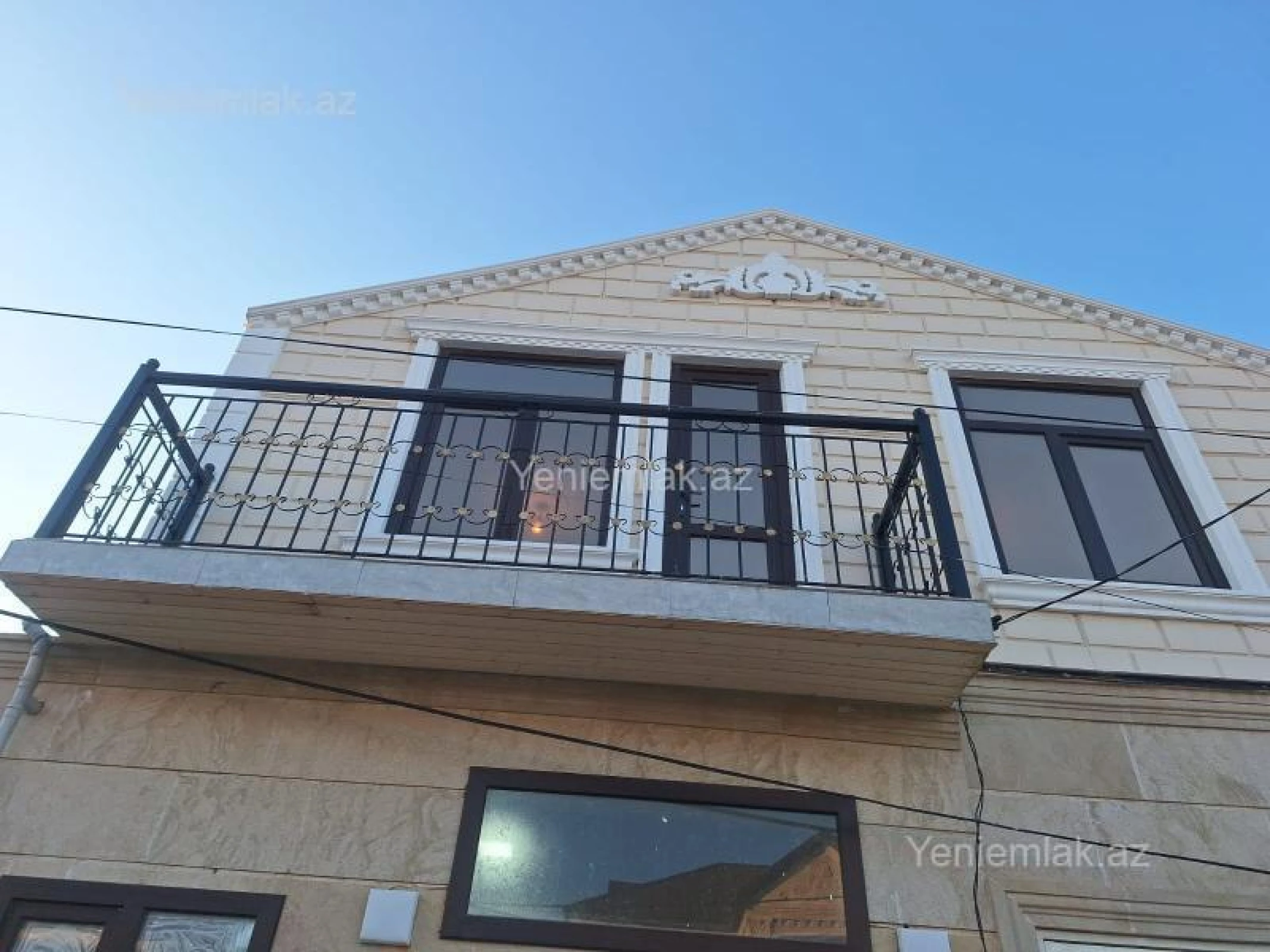 Satılır 4 otaqlı həyət evi 60 m²