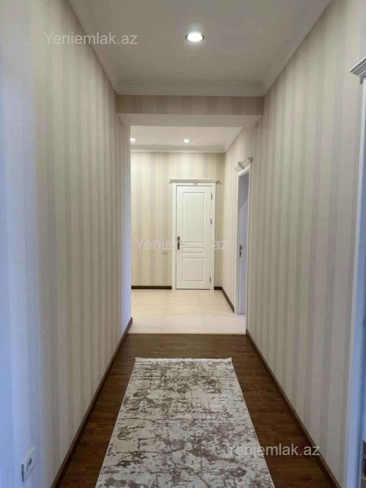 Satılır 2 otaqlı yeni tikili 95 m²