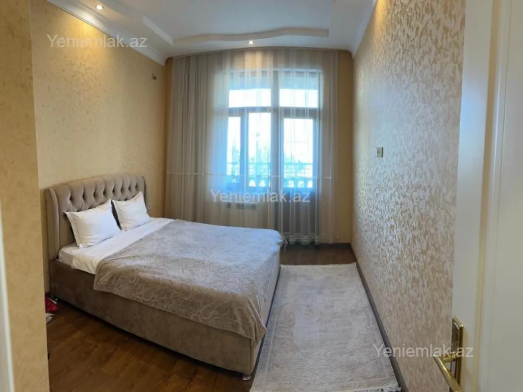 Satılır 2 otaqlı yeni tikili 95 m²