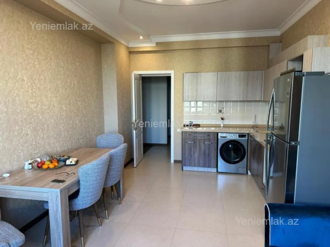 Satılır 2 otaqlı yeni tikili 95 m²