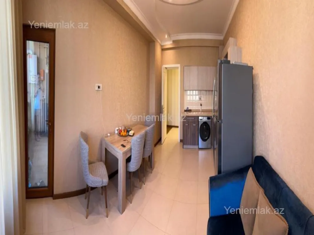 Satılır 2 otaqlı yeni tikili 95 m²