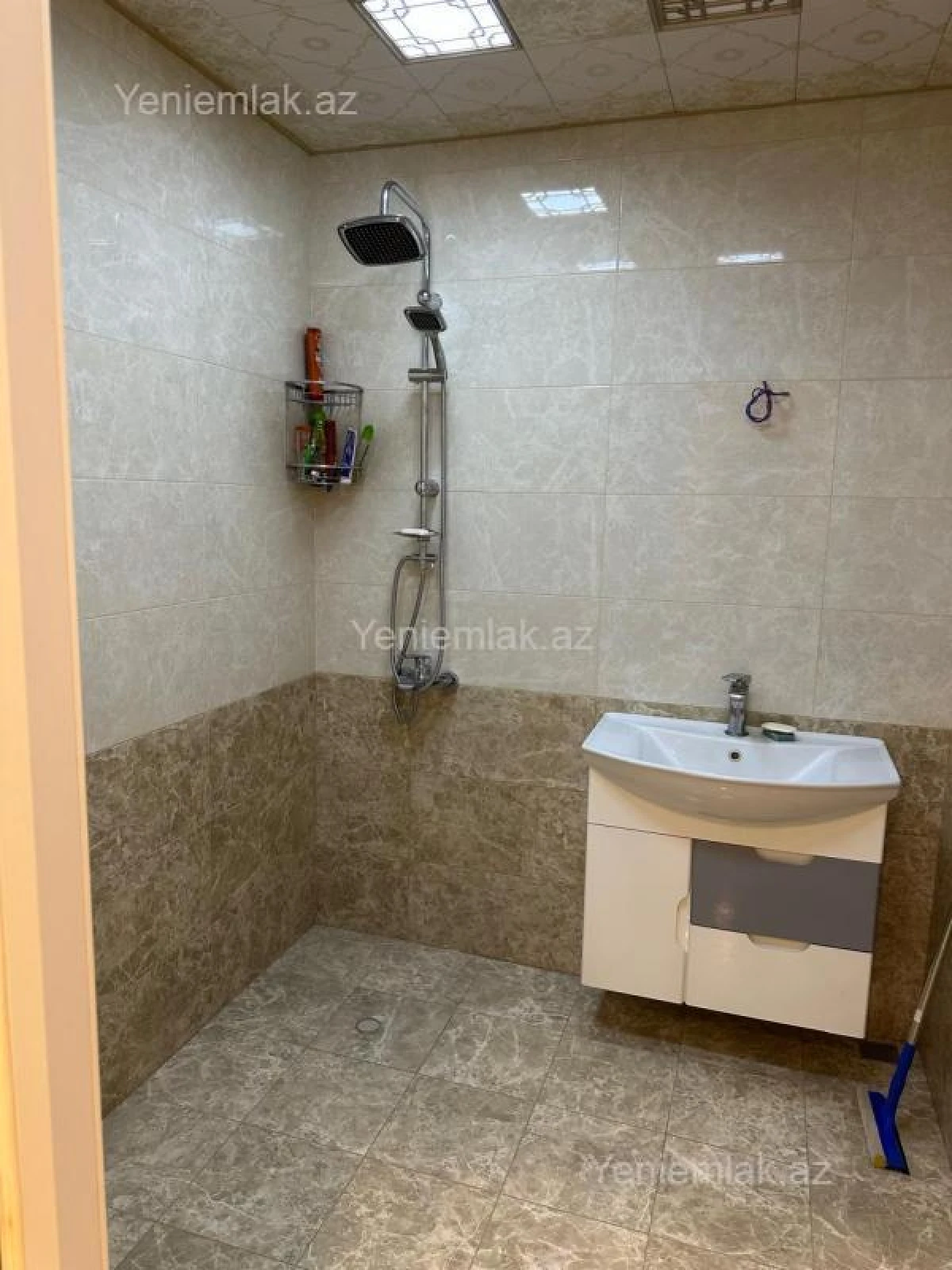 Satılır 2 otaqlı yeni tikili 95 m²