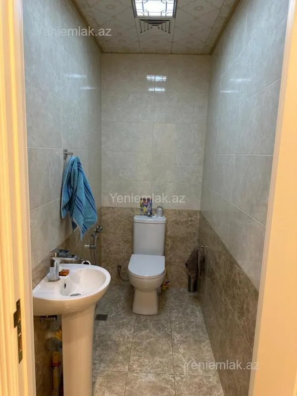 Satılır 2 otaqlı yeni tikili 95 m²