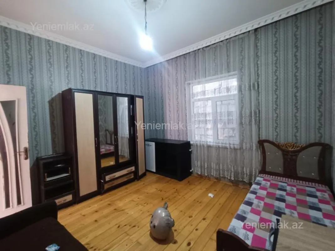 Satılır 2 otaqlı həyət evi 55 m²