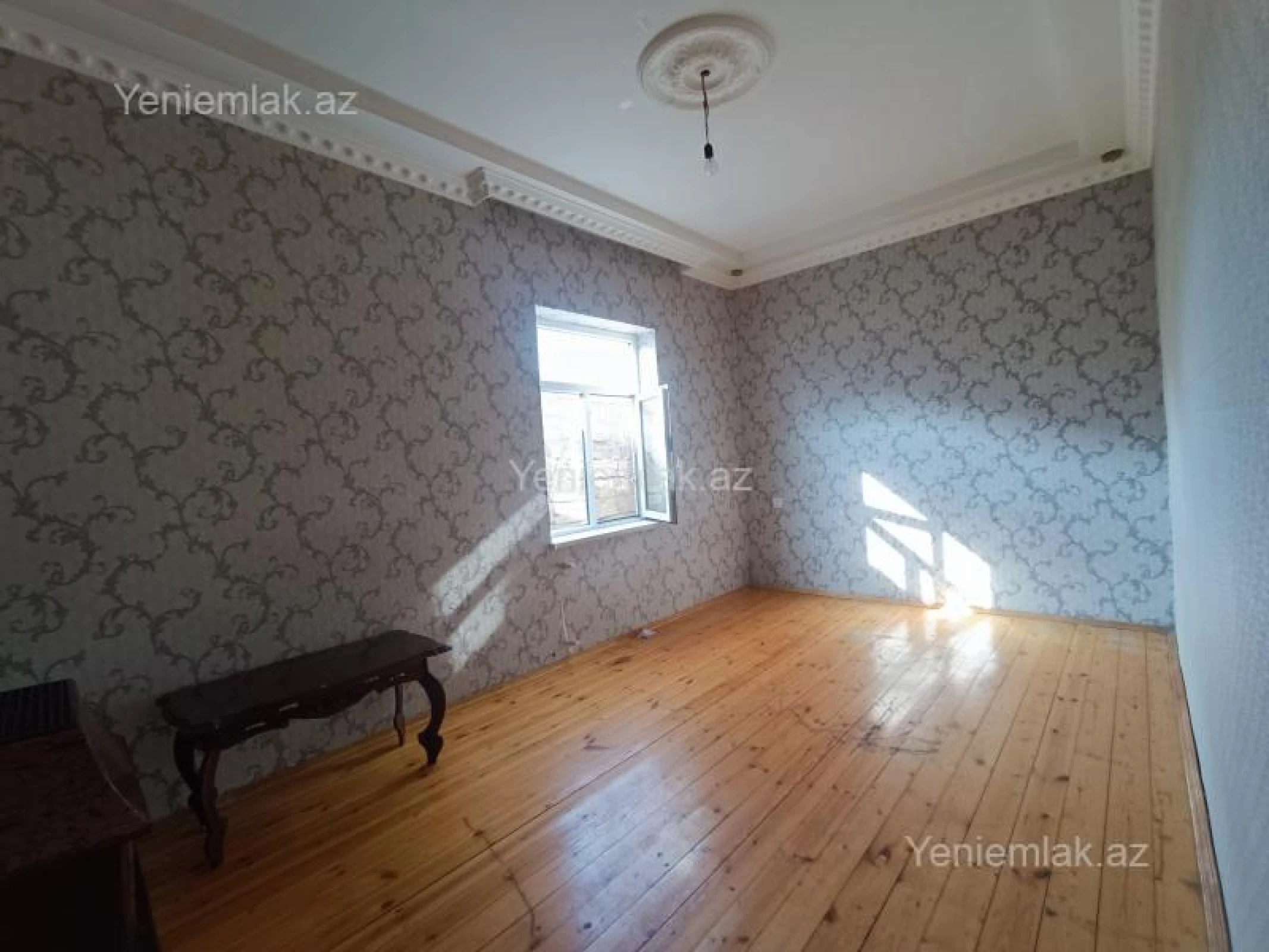 Satılır 2 otaqlı həyət evi 55 m²
