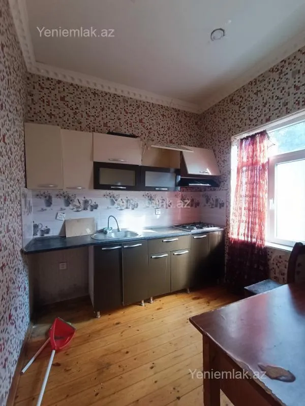 Satılır 2 otaqlı həyət evi 55 m²