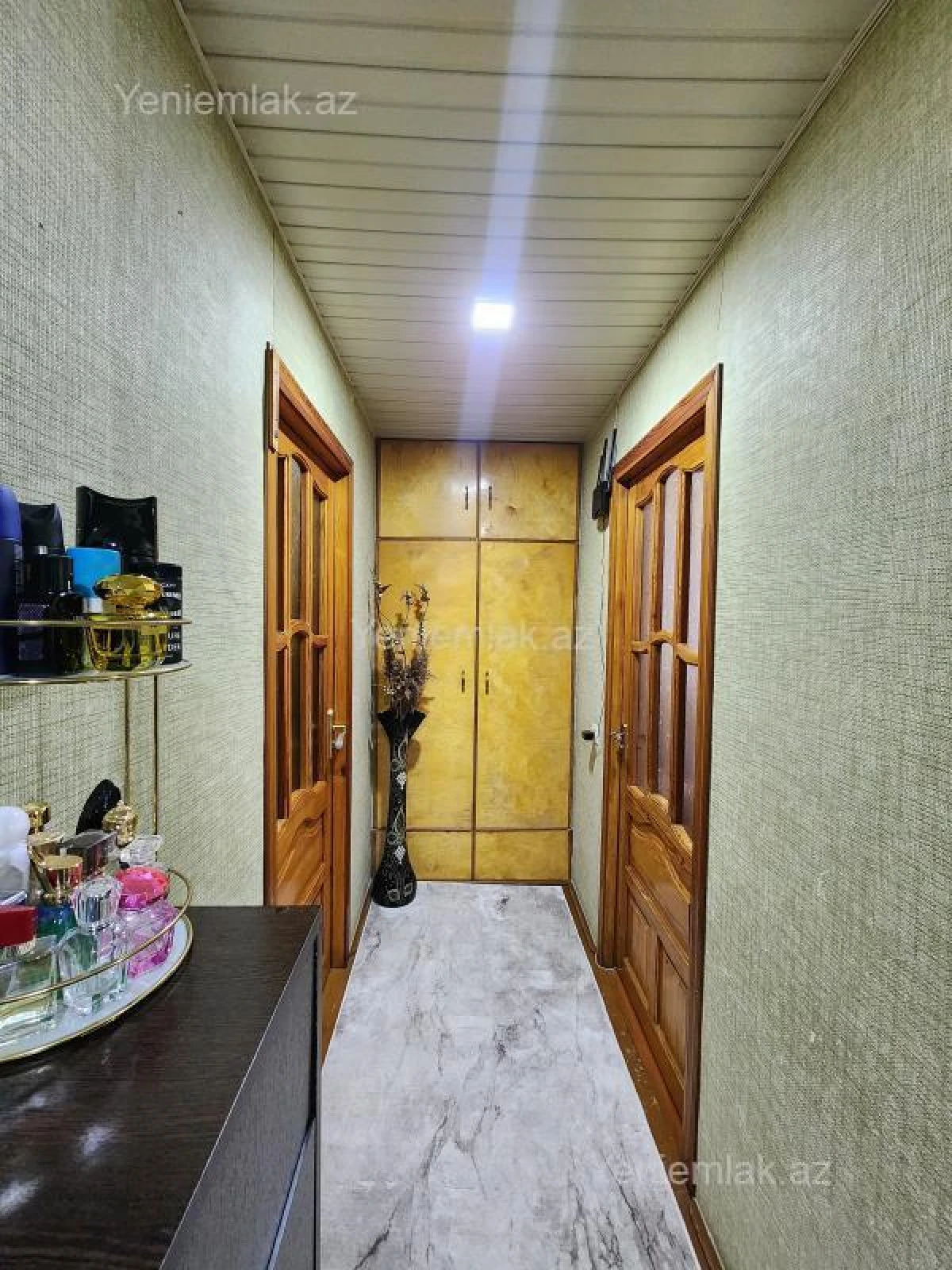 Satılır 2 otaqlı köhnə tikili 47 m²