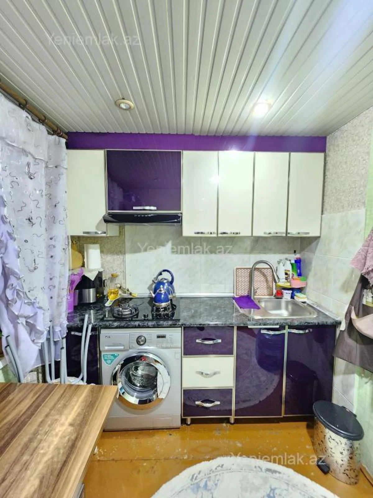 Satılır 2 otaqlı köhnə tikili 47 m²