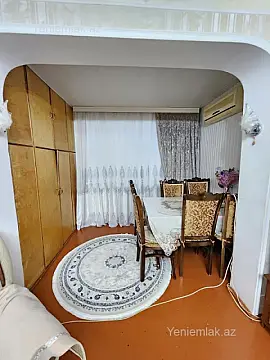 Satılır 2 otaqlı köhnə tikili 47 m²