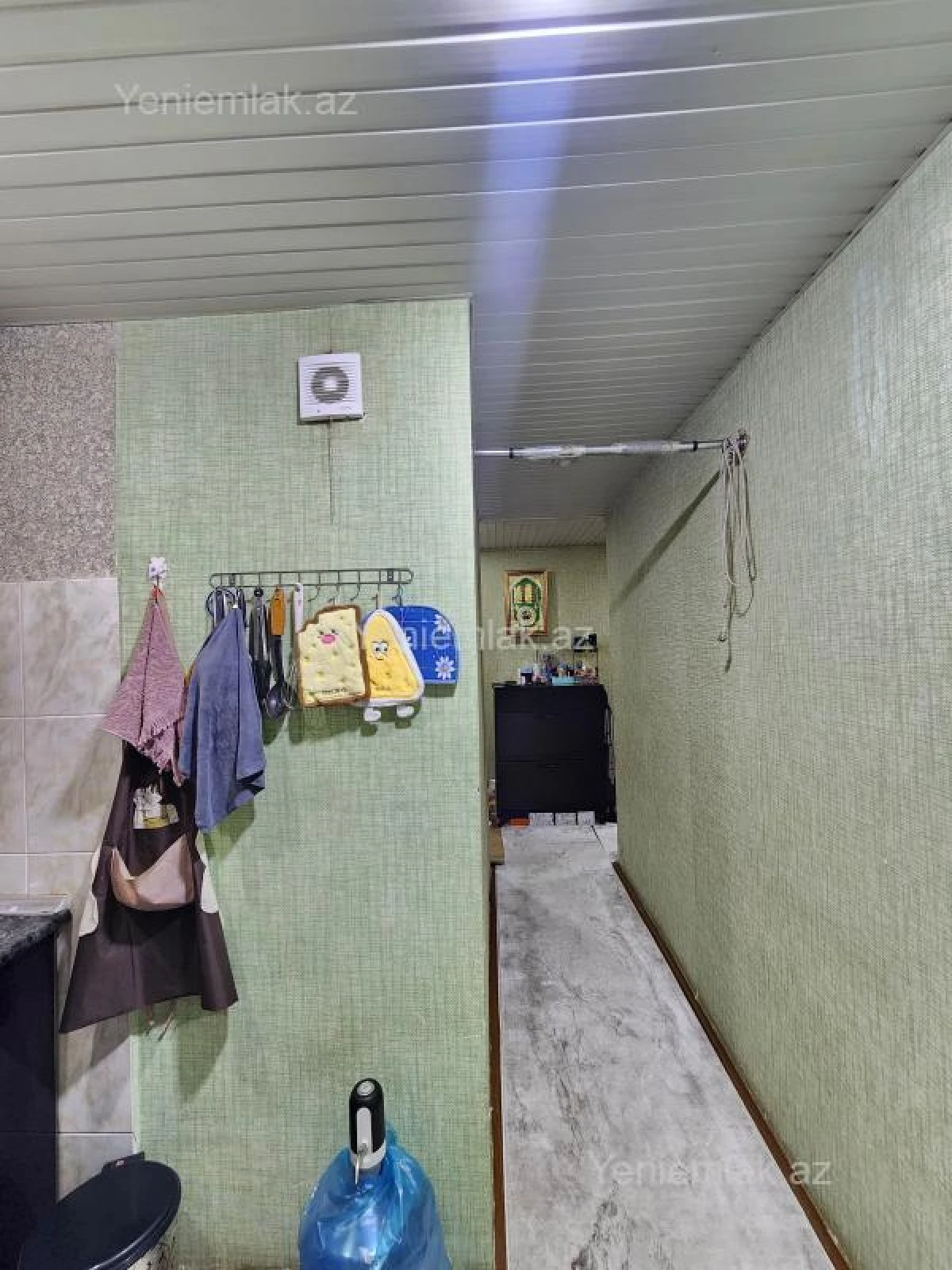Satılır 2 otaqlı köhnə tikili 47 m²