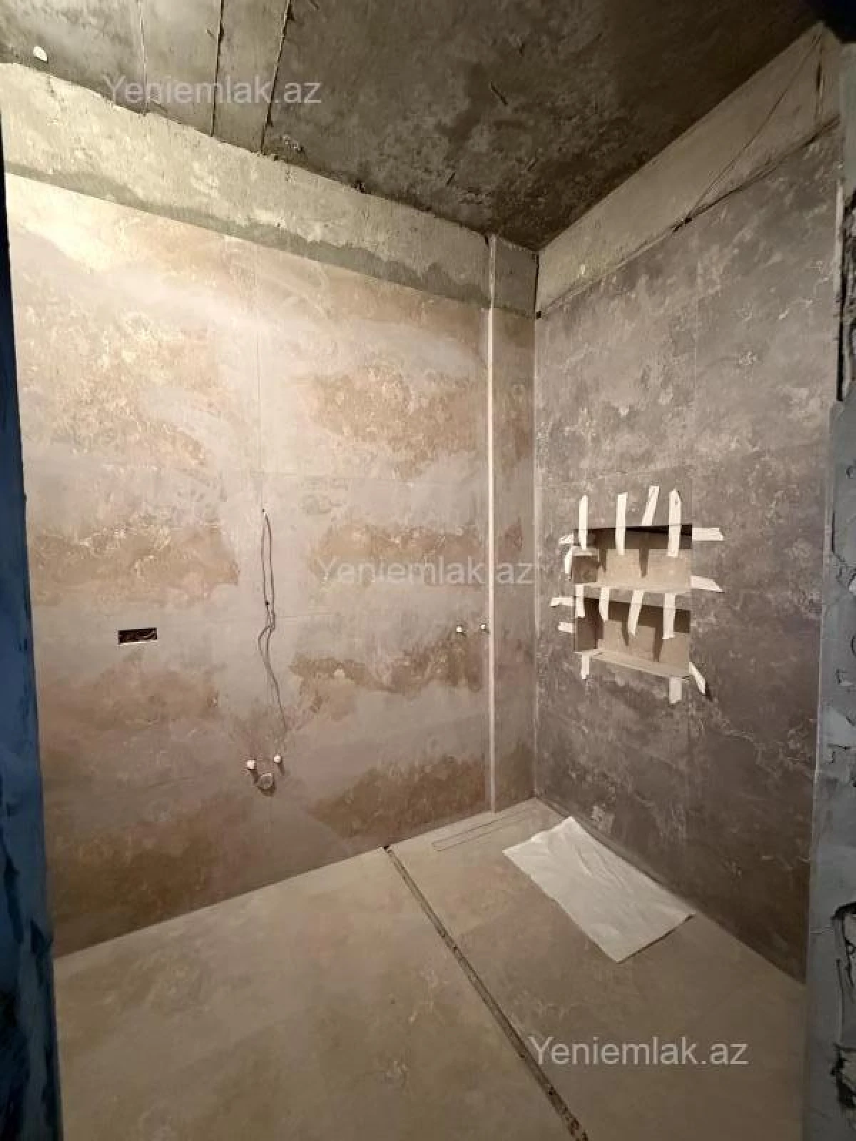 Satılır 4 otaqlı yeni tikili 163 m²