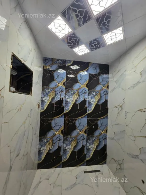 Satılır 10 otaqlı həyət evi 350 m²