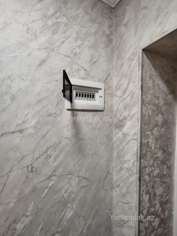 Satılır 3 otaqlı köhnə tikili 72 m²