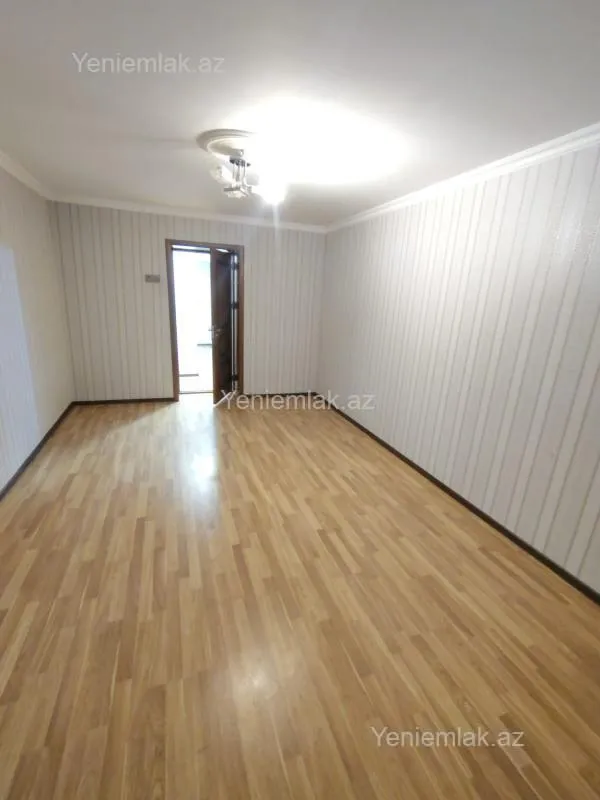 Satılır 3 otaqlı köhnə tikili 72 m²