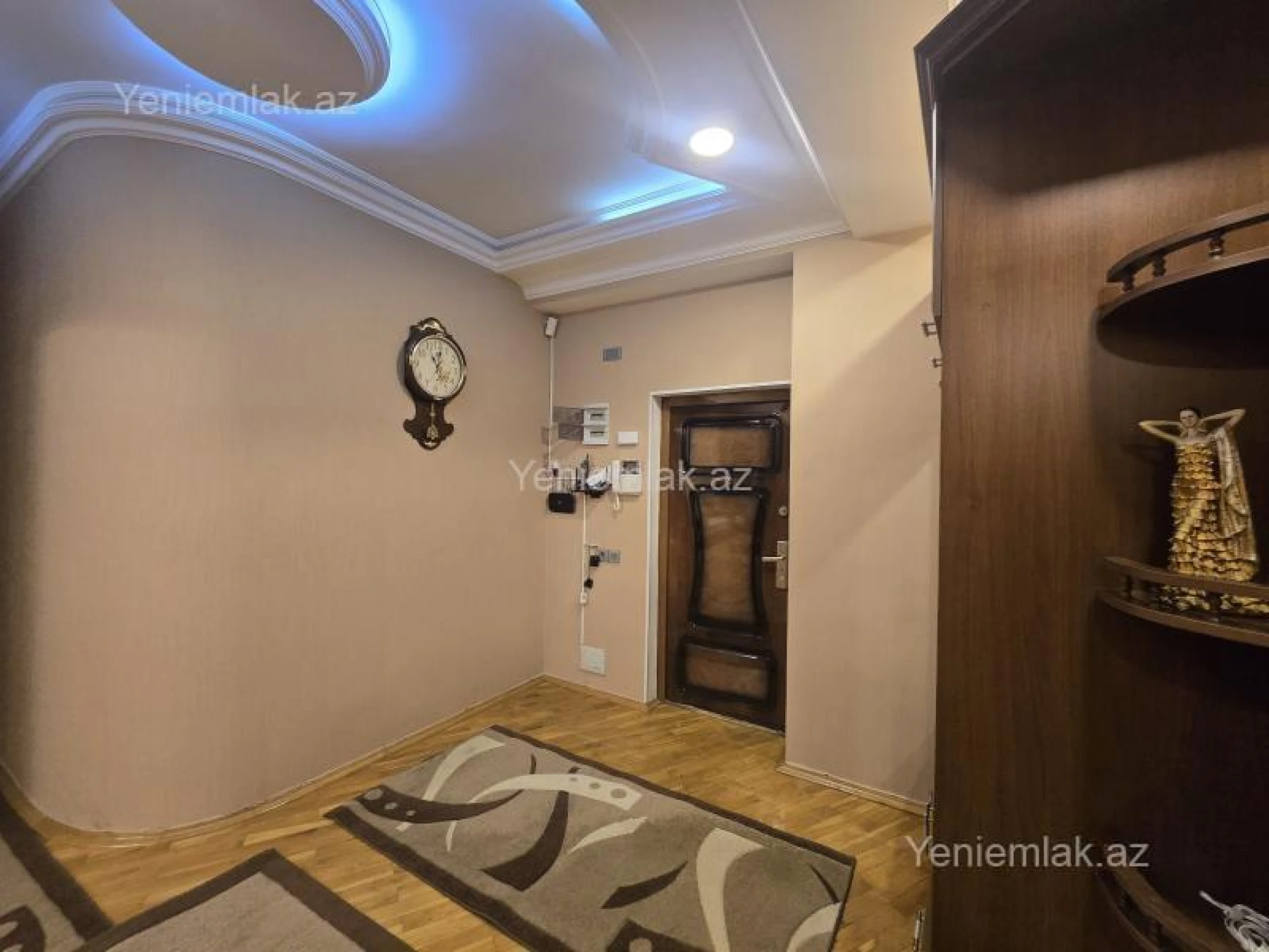 Satılır 4 otaqlı yeni tikili 163 m²
