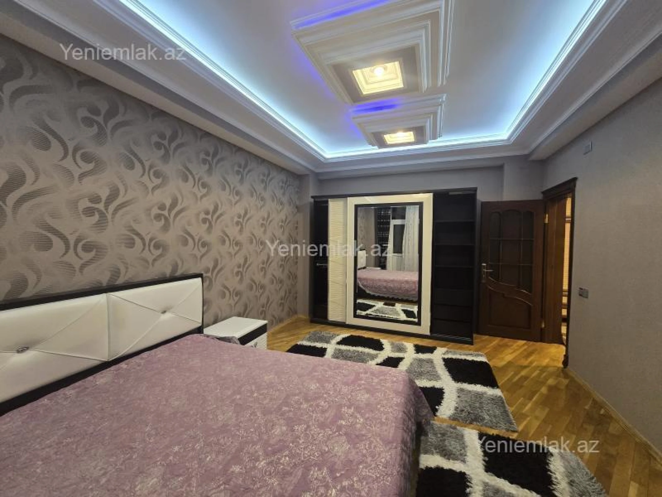 Satılır 4 otaqlı yeni tikili 163 m²