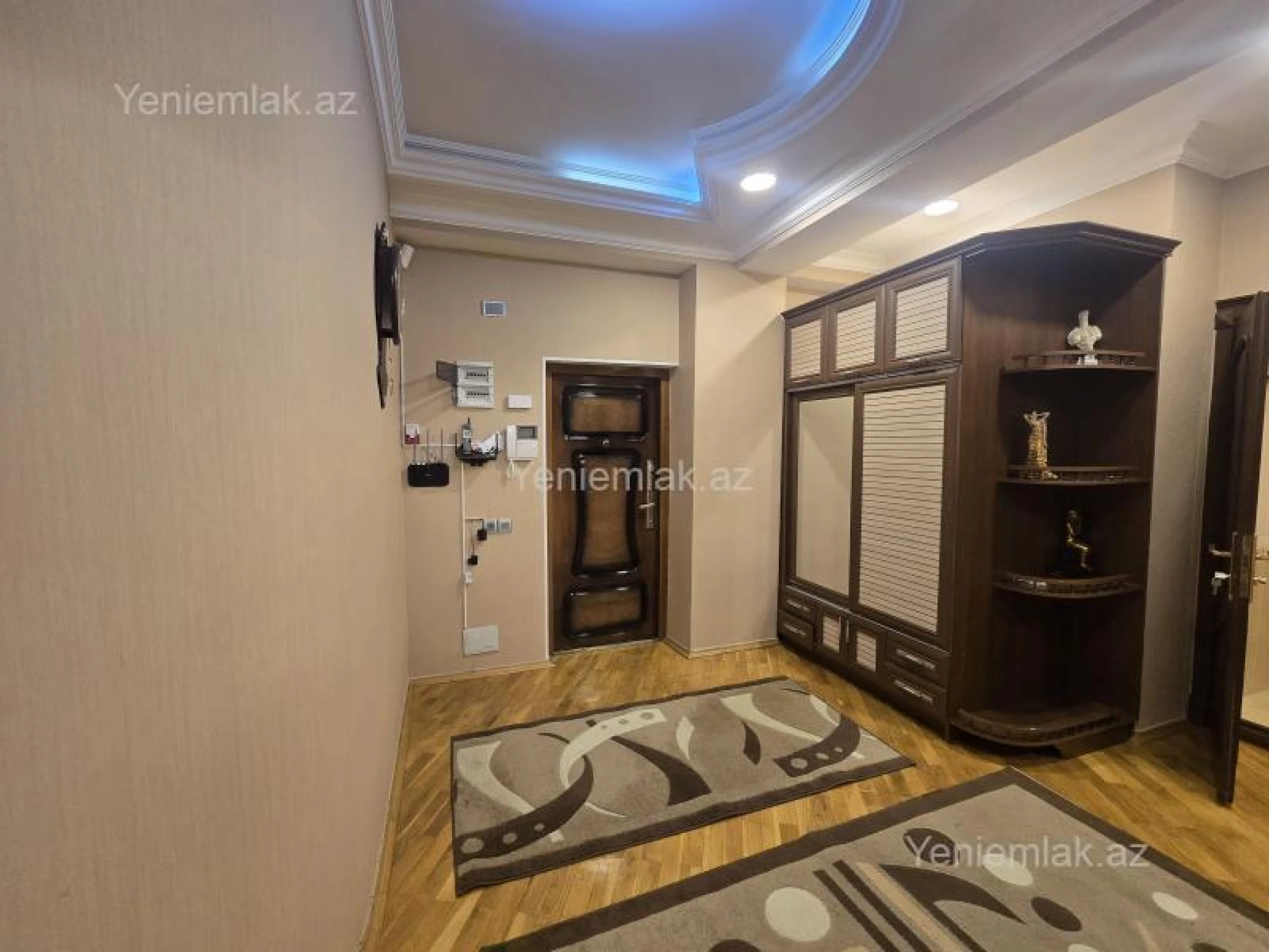 Satılır 4 otaqlı yeni tikili 163 m²