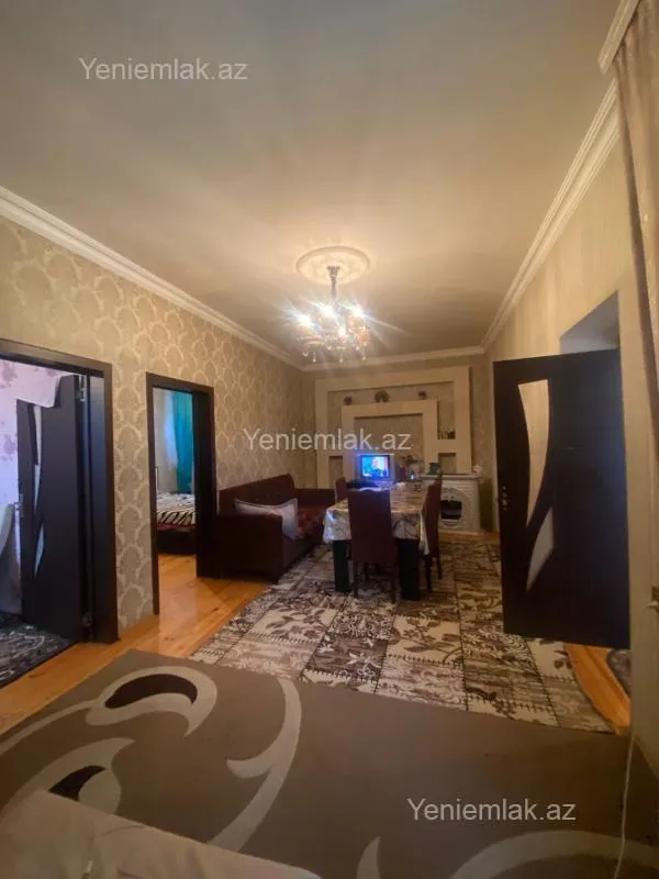 Satılır 3 otaqlı həyət evi 100 m²