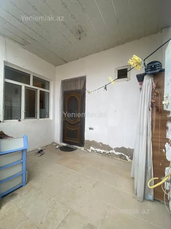 Satılır 3 otaqlı həyət evi 100 m²