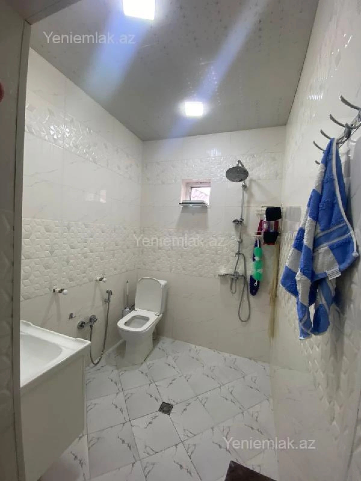 Satılır 4 otaqlı həyət evi 150 m²