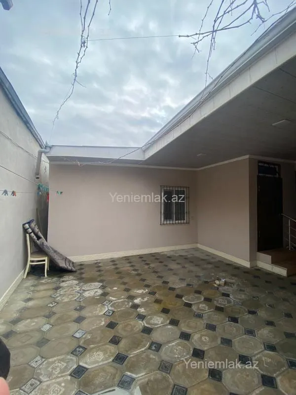 Satılır 3 otaqlı həyət evi 100 m²