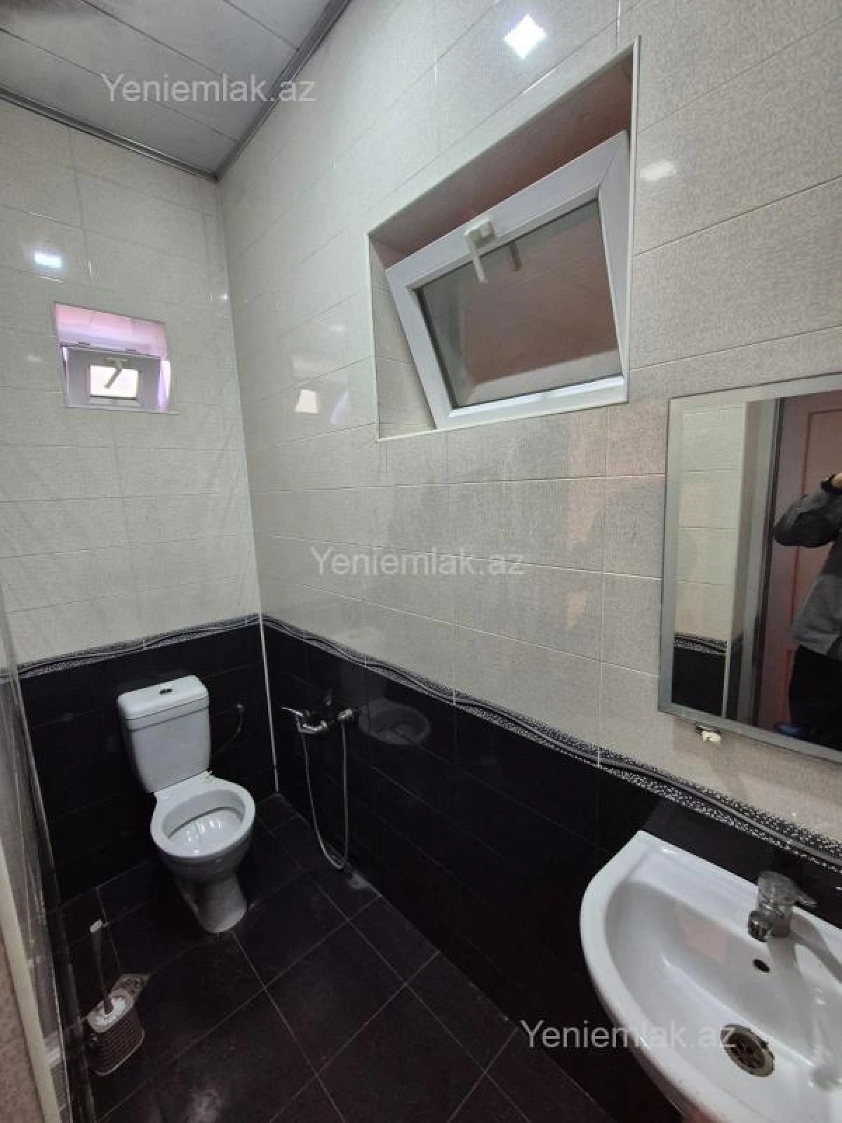 Satılır 5 otaqlı həyət evi 234.6 m²