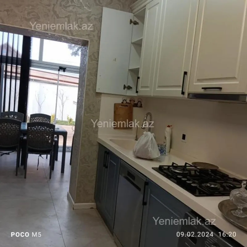 Satılır 4 otaqlı həyət evi 140 m²