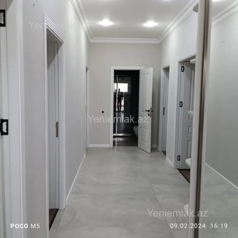Satılır 4 otaqlı həyət evi 140 m²