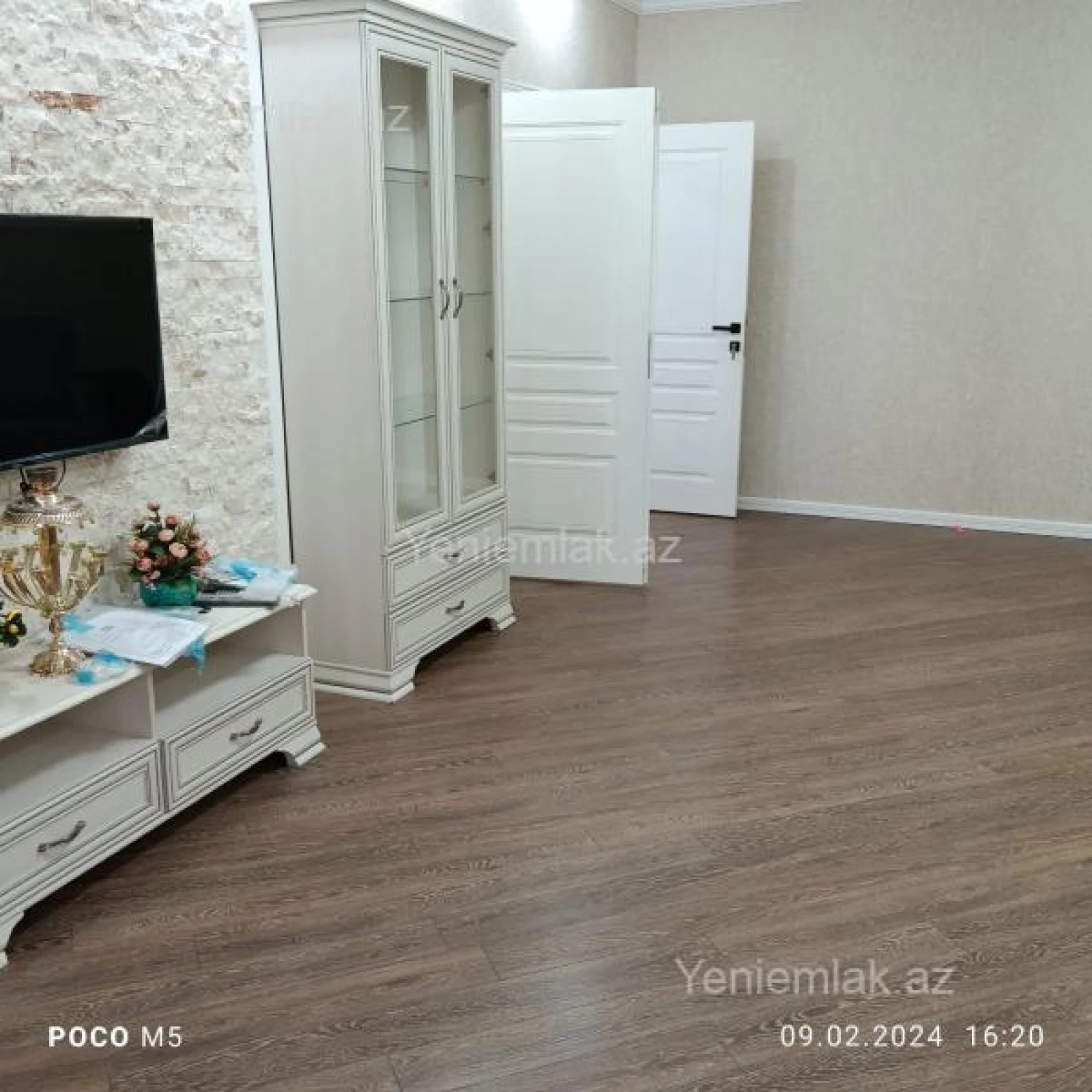 Satılır 4 otaqlı həyət evi 140 m²