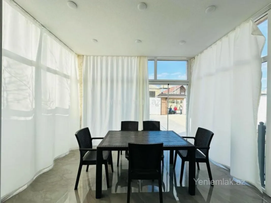 Satılır 4 otaqlı həyət evi 140 m²