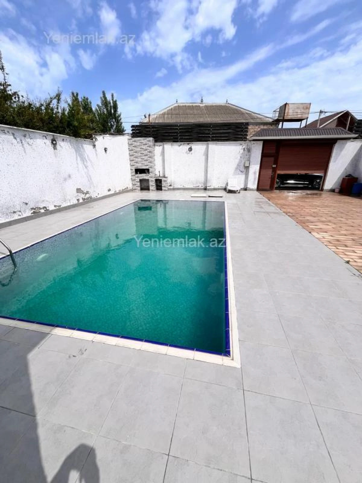 Satılır 4 otaqlı həyət evi 140 m²