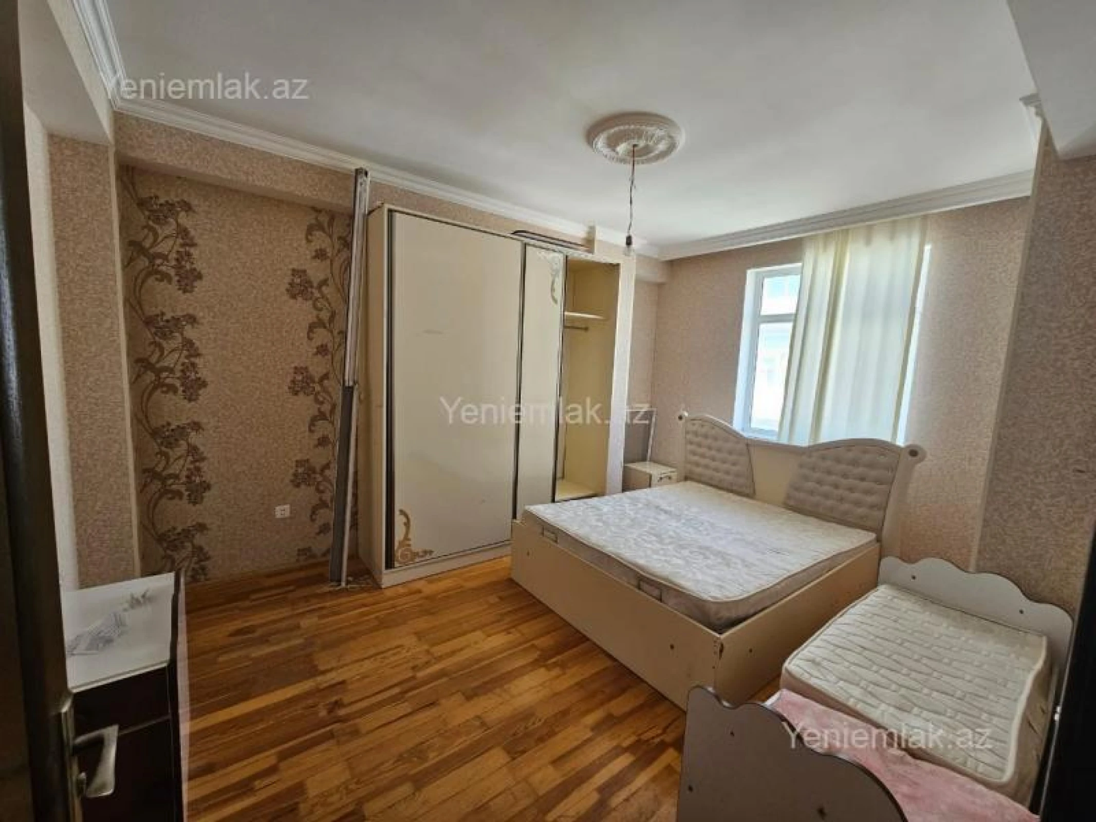 Satılır 1 otaqlı yeni tikili 35 m²