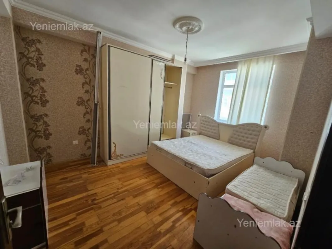 Satılır 1 otaqlı yeni tikili 35 m²