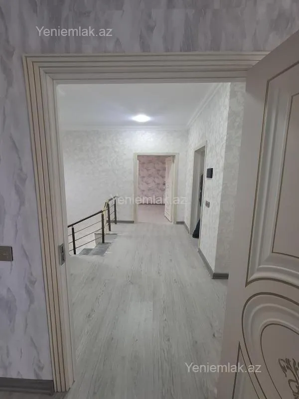 Satılır 5 otaqlı həyət evi 140 m²